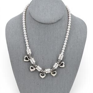 Medici Necklace Simulated Pearl Bead and Silver Tone Hearts Princess Length
